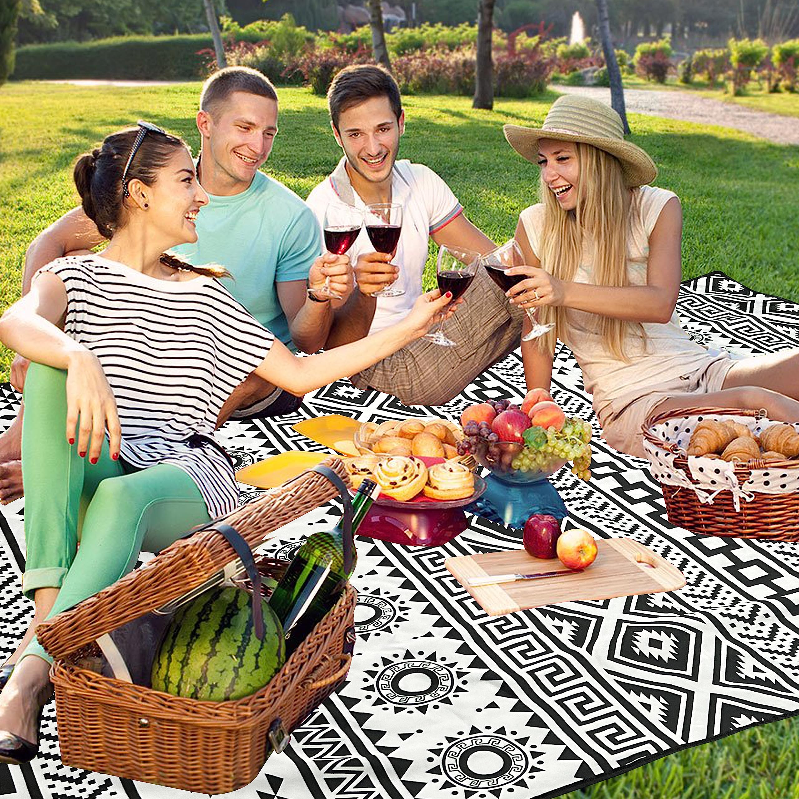 Supfitness Extra Large Picnic Blankets Waterproof Foldable (80 "x 80") Beach Blanket Waterproof Sandproof3-Layer Thicking Mat Outdoor Packable Camping Blanket(Bohemian)