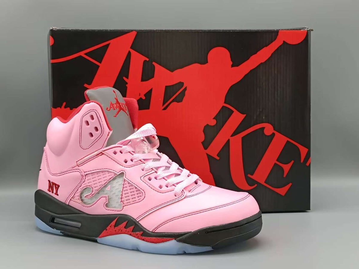 Brand New Fashion Sneakers – Men’s & Women’s Casual Shoes