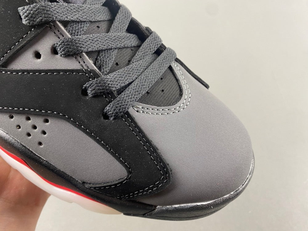 Brand New Fashion Sneakers – Men’s & Women’s Casual Shoes