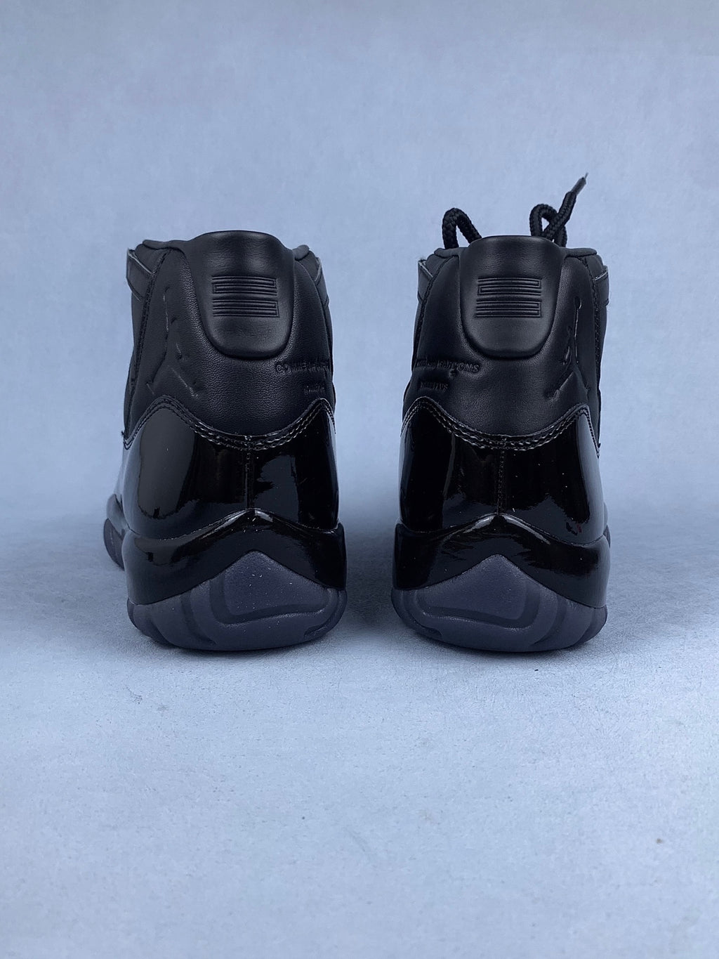 Brand New Fashion Sneakers – Men’s & Women’s Casual Shoes