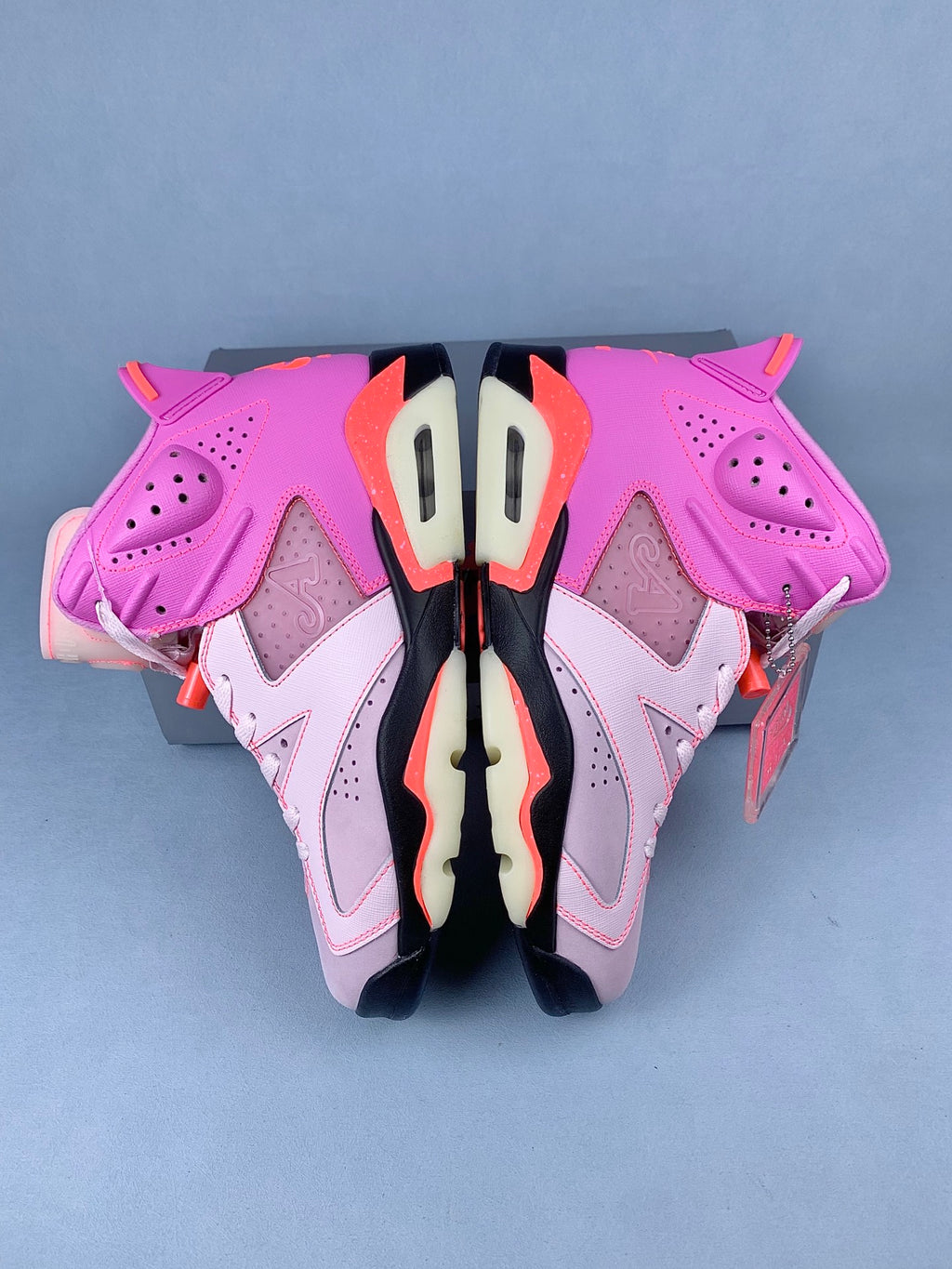 🔥 Fresh Kicks for Your Everyday Look