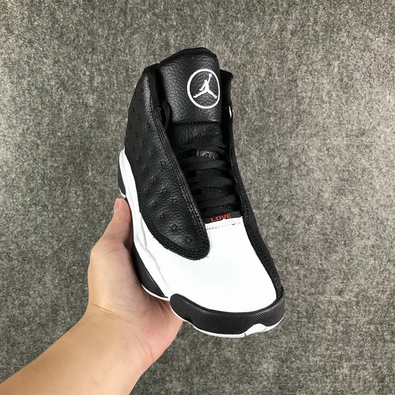 🔥 Fresh Kicks for Your Everyday Look