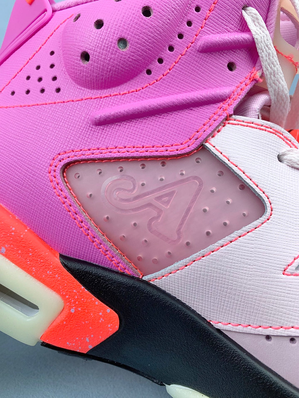 🔥 Fresh Kicks for Your Everyday Look