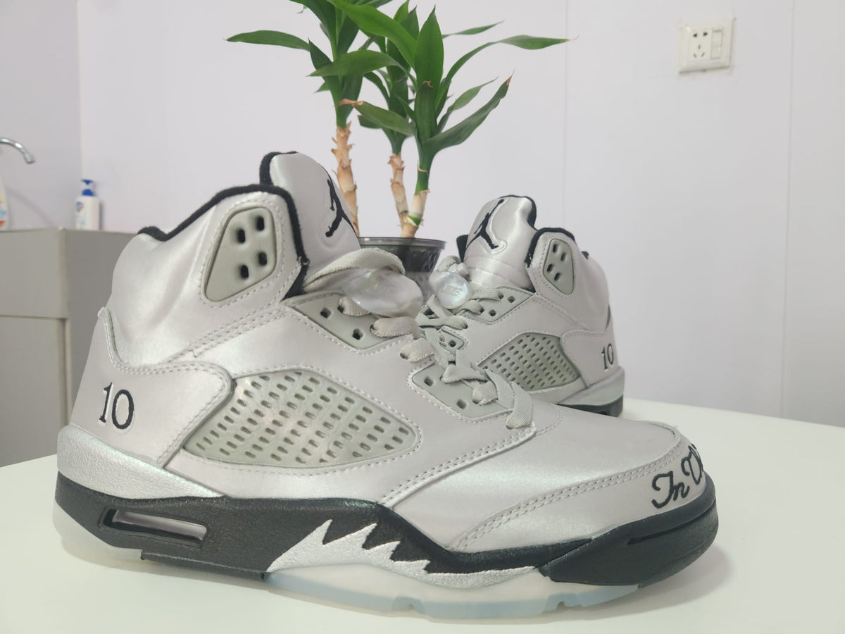 Brand New Fashion Sneakers – Men’s & Women’s Casual Shoes