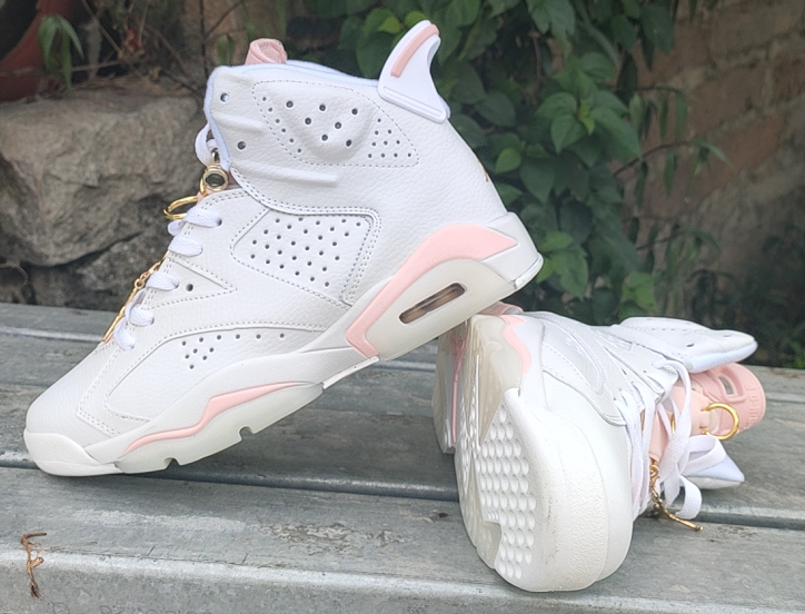 🔥 Fresh Kicks for Your Everyday Look