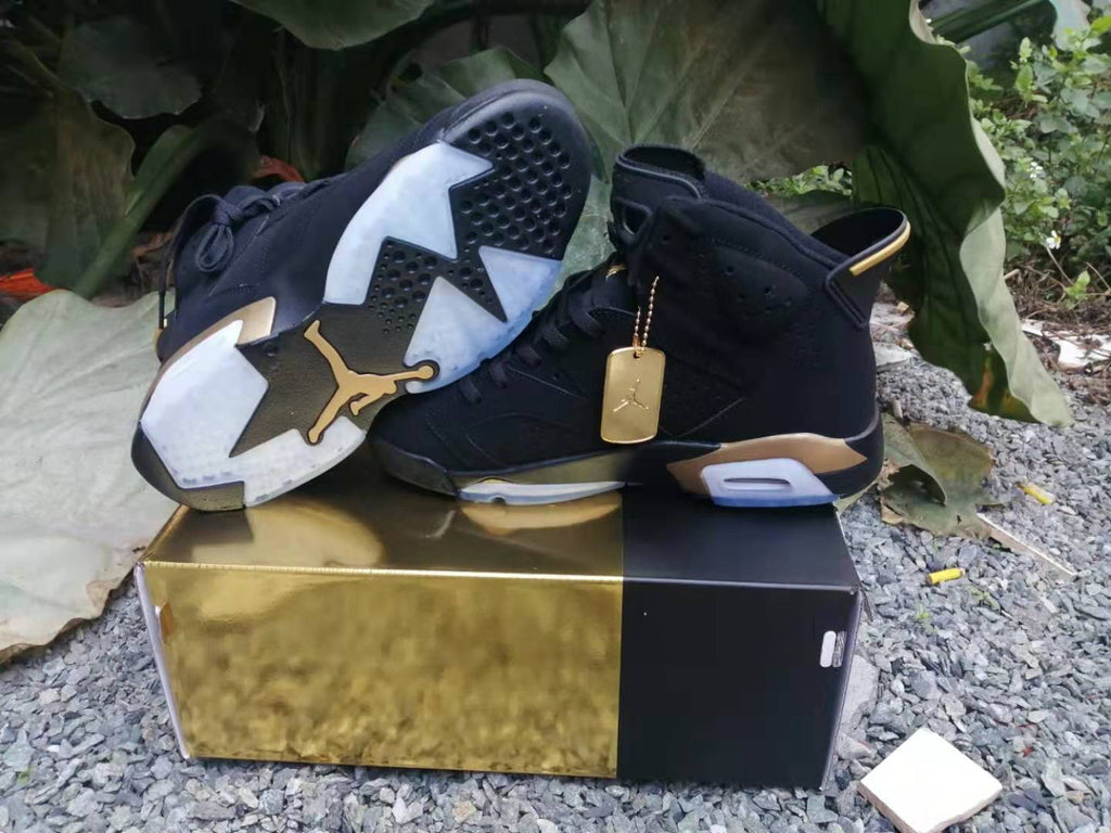 Brand New Fashion Sneakers – Men’s & Women’s Casual Shoes