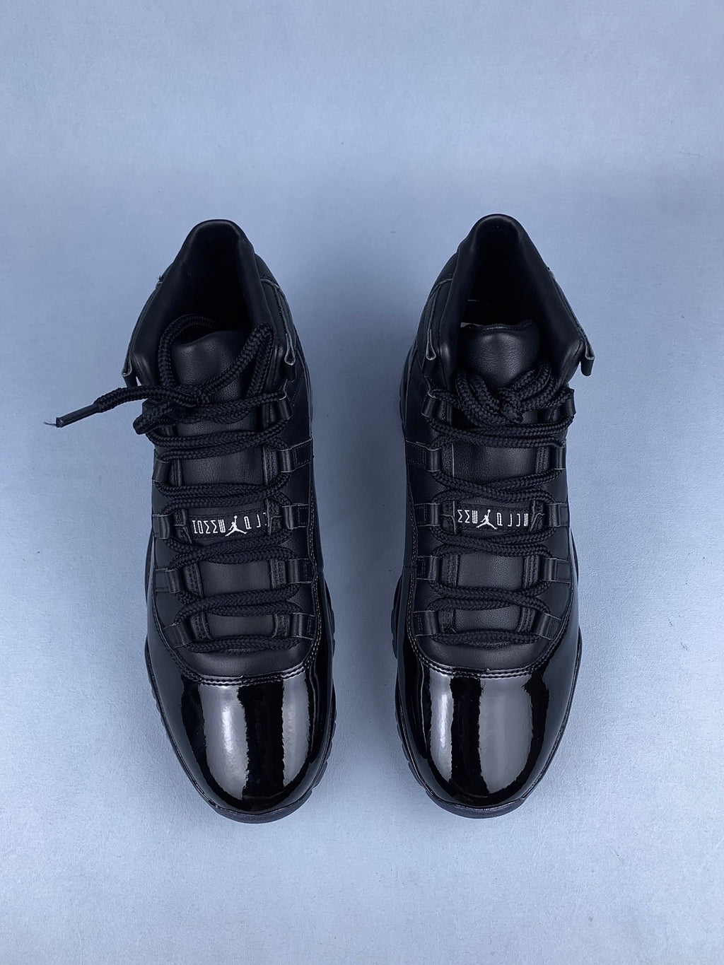 Brand New Fashion Sneakers – Men’s & Women’s Casual Shoes