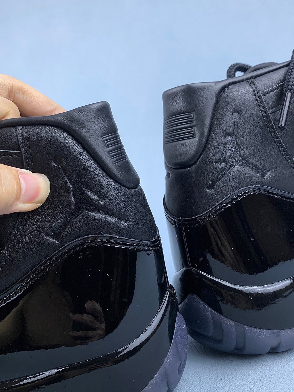 Brand New Fashion Sneakers – Men’s & Women’s Casual Shoes