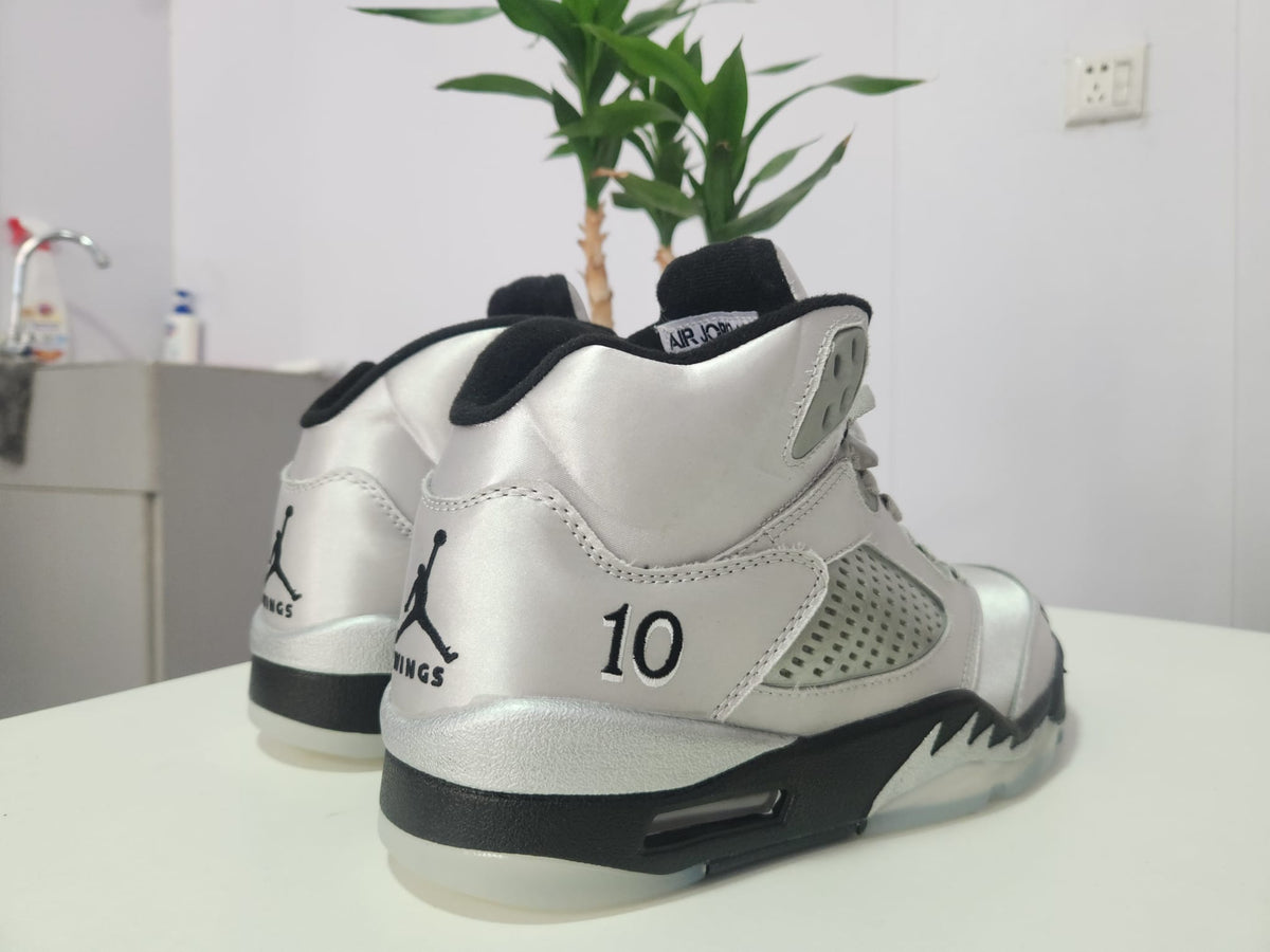 Brand New Fashion Sneakers – Men’s & Women’s Casual Shoes