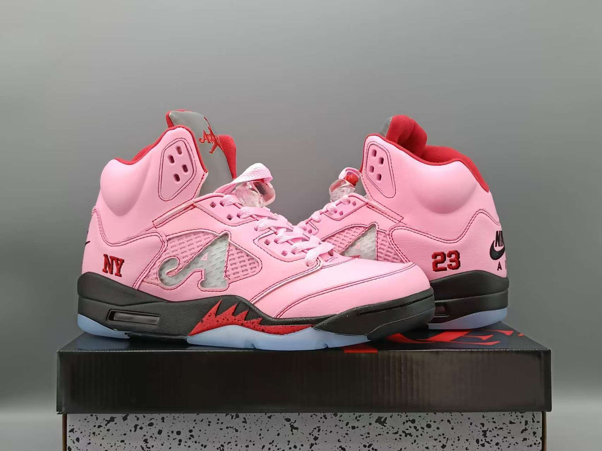 Brand New Fashion Sneakers – Men’s & Women’s Casual Shoes